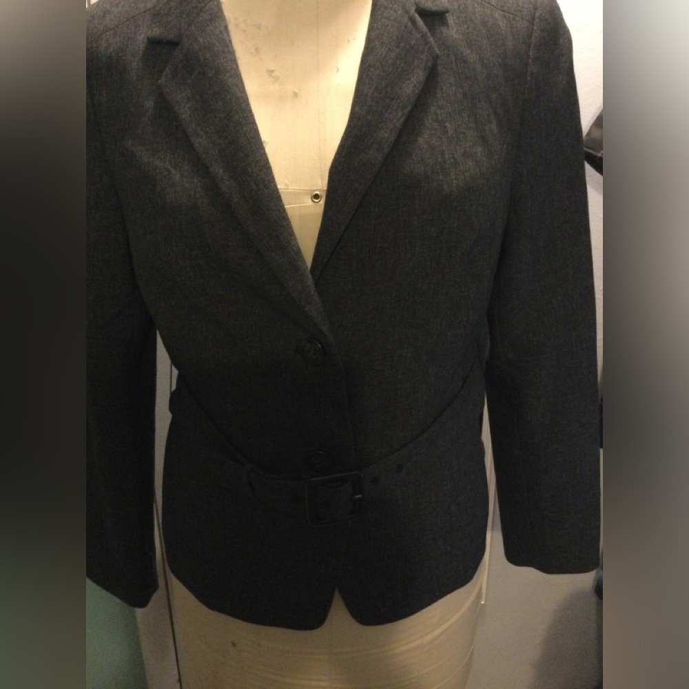 Belted blazer